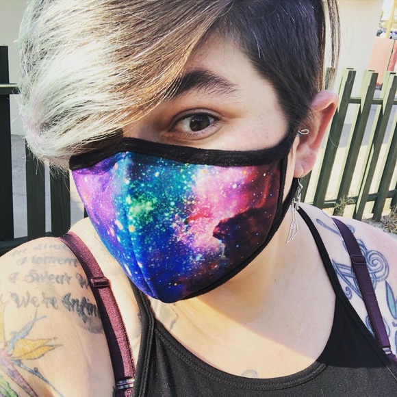 Meet your Posher, Tabitha - Picture 3 of 12